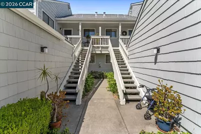 720 Live Oak Ln, Pinole, CA 94564 - Photo 35