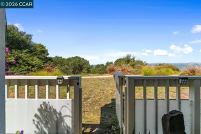 720 Live Oak Ln, Pinole, CA 94564 - Photo 9
