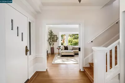 362 Magnolia Ave, Piedmont, CA 94611 - Photo 9