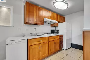 4471 Tulip Ave, Oakland, CA 94619 - Photo 35