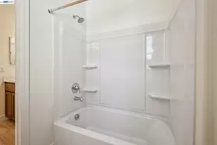 125 Crk Vw Cir, Fairfield, CA 94533 - Photo 39