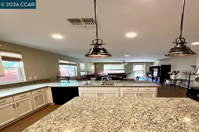 4634 Anna Ave, Keyes, CA 95328 - Photo 5
