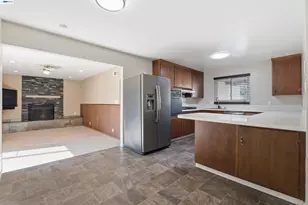 1243 Temple Dr, Pacheco, CA 94553 - Photo 9