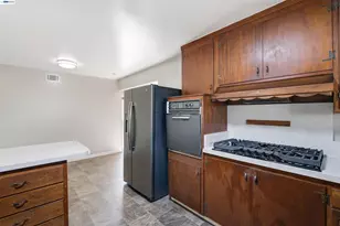 1243 Temple Dr, Pacheco, CA 94553 - Photo 11