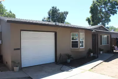 2268 Marsh St, Stockton, CA 95205 - Photo 1