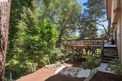 7218 Homewood Dr, Oakland, CA 94611 - Photo 59