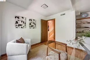 7218 Homewood Dr, Oakland, CA 94611 - Photo 51