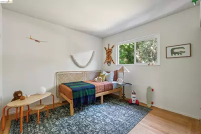 7218 Homewood Dr, Oakland, CA 94611 - Photo 39