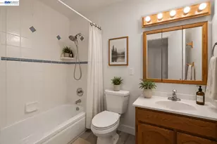 1116 Hollyhock St, Livermore, CA 94551 - Photo 17