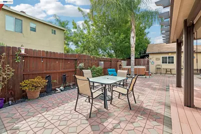 1021 Saunders Ct, Galt, CA 95632 - Photo 35