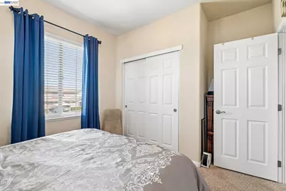 1021 Saunders Ct, Galt, CA 95632 - Photo 25