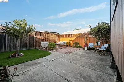 2515 Noble Ave, Alameda, CA 94501 - Photo 29