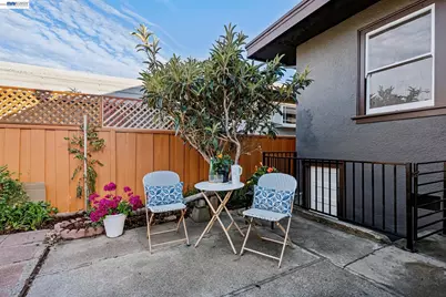 2515 Noble Ave, Alameda, CA 94501 - Photo 31