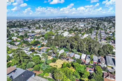 3150 Courtland, Oakland, CA 94619 - Photo 13