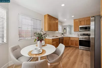 4966 Bayleaf Ct, Martinez, CA 94553 - Photo 13