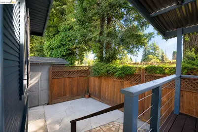 3221 Delaware St, Oakland, CA 94602 - Photo 21