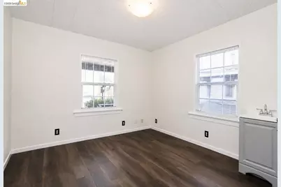 3221 Delaware St, Oakland, CA 94602 - Photo 13