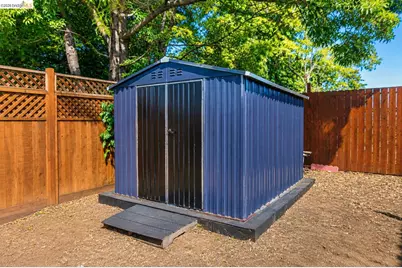 3221 Delaware St, Oakland, CA 94602 - Photo 27