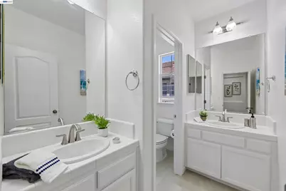 2312 Jasper Hill Dr, San Ramon, CA 94582 - Photo 35