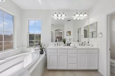 2312 Jasper Hill Dr, San Ramon, CA 94582 - Photo 45