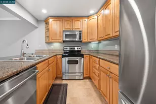 1300 Running Springs Rd, Walnut Creek, CA 94595 - Photo 17