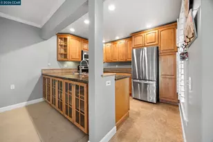 1300 Running Springs Rd, Walnut Creek, CA 94595 - Photo 15
