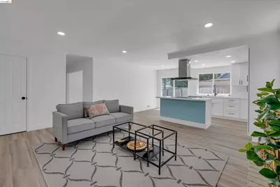 304 Huntington Dr, Antioch, CA 94509 - Photo 19