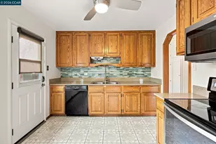 689 Linda Mar Blvd, Pacifica, CA 94044 - Photo 21