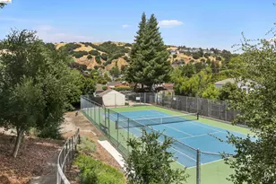 307 Covington St, Oakland, CA 94605 - Photo 49