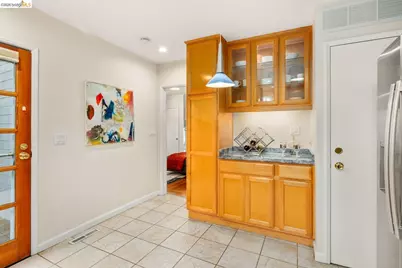 307 Covington St, Oakland, CA 94605 - Photo 25