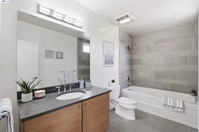 6501 San Pablo Ave #407, Oakland, CA 94608 - Photo 17