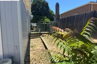 35 16th St, Antioch, CA 94509 - Photo 17