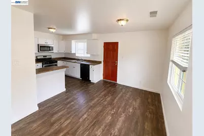 1307 Cathay Dr, San Jose, CA 95122 - Photo 3