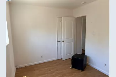 1307 Cathay Dr, San Jose, CA 95122 - Photo 9