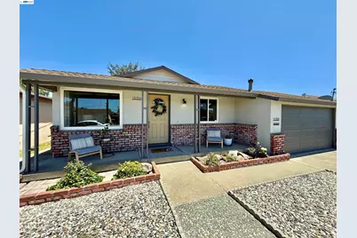 15350 Dewey St, San Leandro, CA 94579 - Photo 1