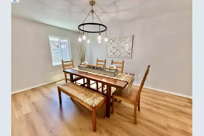 15350 Dewey St, San Leandro, CA 94579 - Photo 27