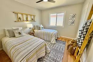 15350 Dewey St, San Leandro, CA 94579 - Photo 41