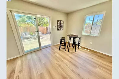 15350 Dewey St, San Leandro, CA 94579 - Photo 39