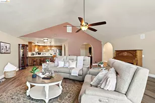4841 Spinnaker Way, Discovery Bay, CA 94505 - Photo 11