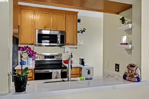 669 Dartmore Ln, Hayward, CA 94544 - Photo 9