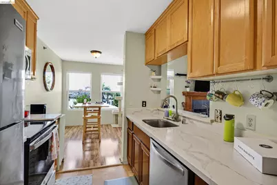 669 Dartmore Ln #253, Hayward, CA 94544 - Photo 5