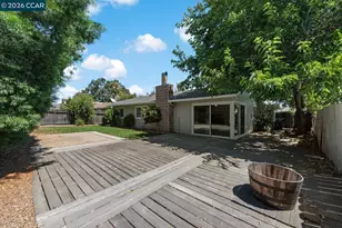 1536 Wendy Dr, Pleasant Hill, CA 94523 - Photo 33