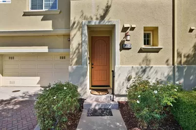 2811 Quarryhill Ave #4, Livermore, CA 94551 - Photo 3
