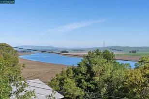 66 Bridge Rd, Novato, CA 94945 - Photo 9