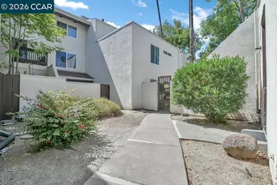 1660 Laguna #B, Concord, CA 94520 - Photo 17