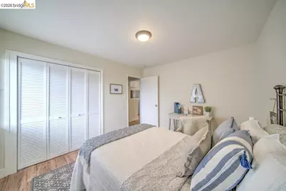 399 Schafer Rd, Hayward, CA 94544 - Photo 11
