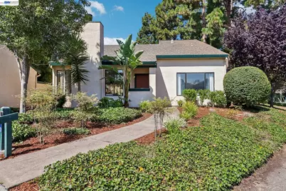 1110 Ironwood Rd, Alameda, CA 94502 - Photo 1