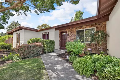 2534 Marsh Dr, San Ramon, CA 94583 - Photo 5