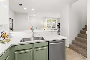 710 City Walk Pl, Hayward, CA 94541 - Photo 13