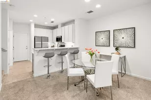 710 City Walk Pl, Hayward, CA 94541 - Photo 9